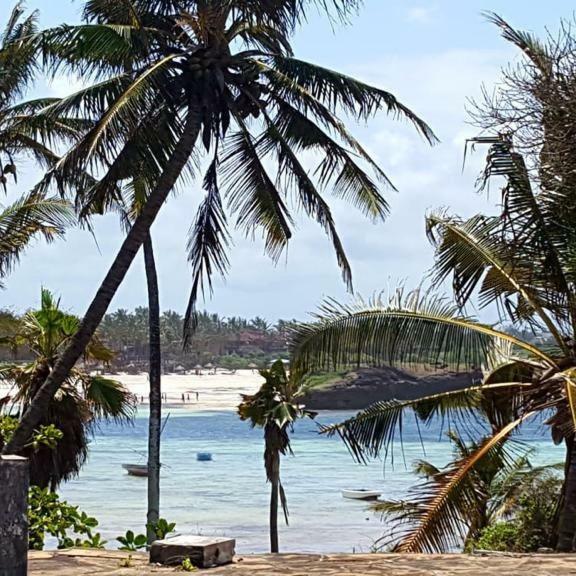 Sunset Beach Resort 瓦塔穆 外观 照片